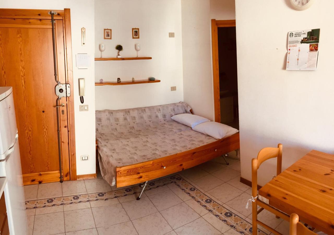 Holiday House Алгеро Екстериор снимка