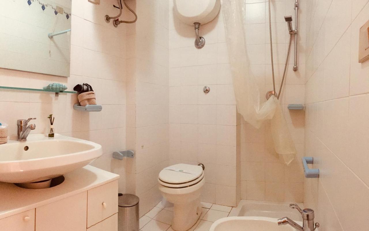 Holiday House Алгеро Екстериор снимка