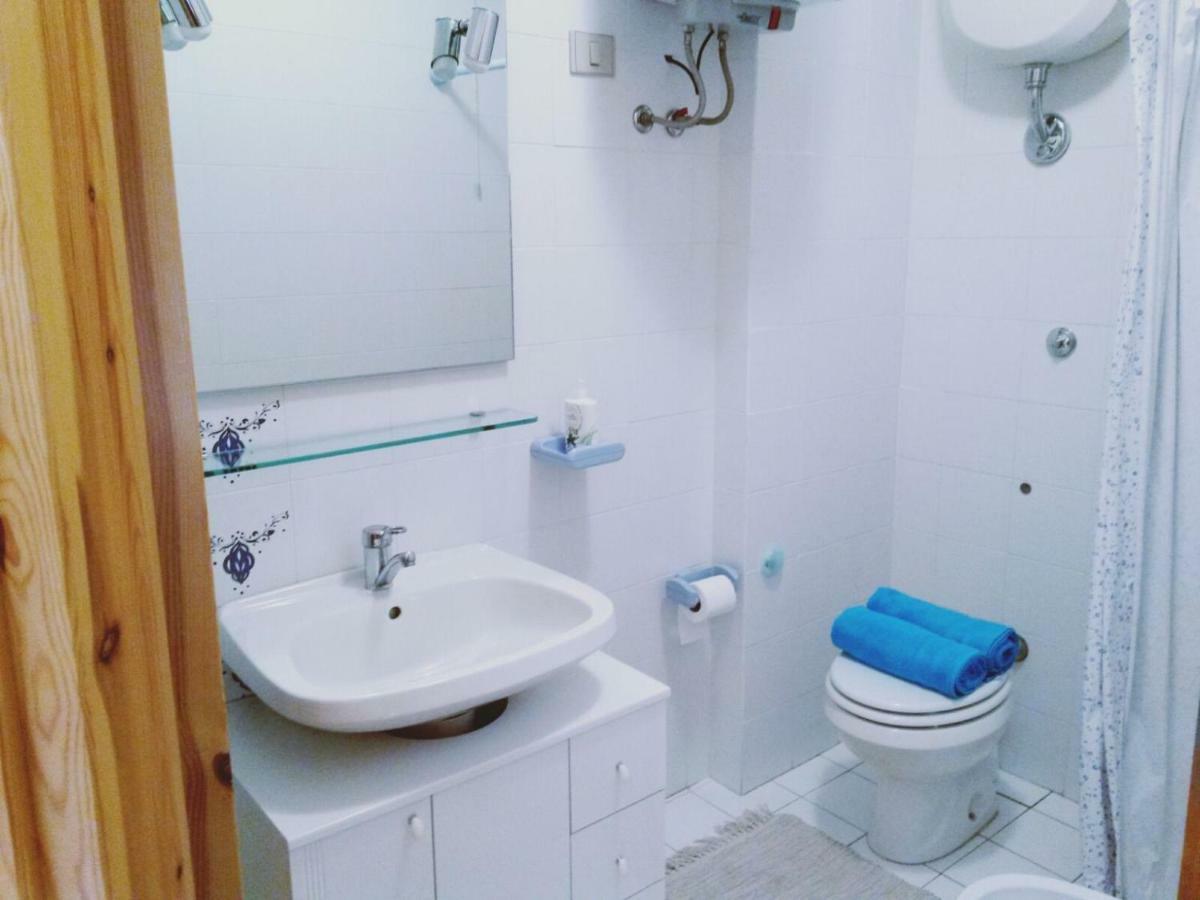 Holiday House Алгеро Екстериор снимка